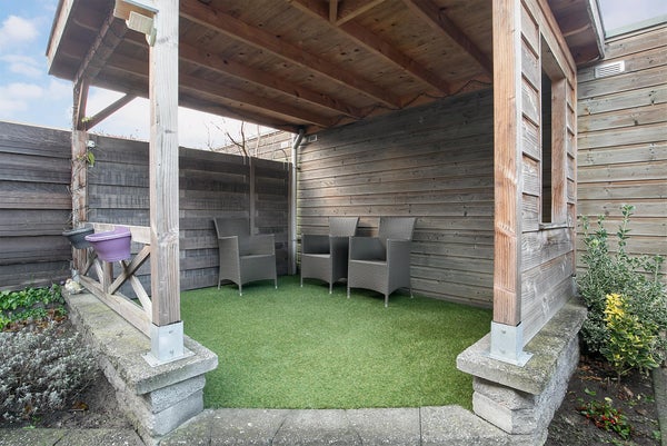 Graaf Floris 2, Huizen