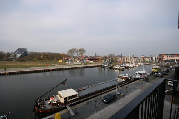 Beneluxweg 45, Terneuzen