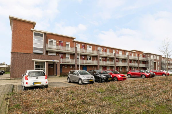 Minervastraat 11, Tiel