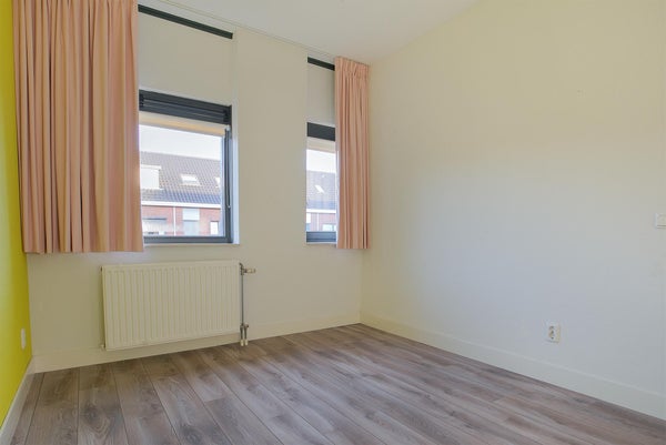 Graaf Floris 2, Huizen
