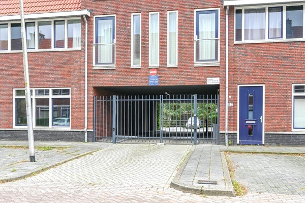 H. Reptonstraat 30, Velserbroek