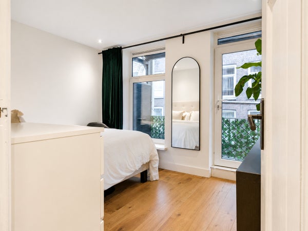 Albert Cuypstraat 150, Amsterdam