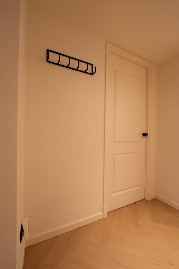 Ungerplein 8, Rotterdam