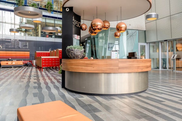 Kruisplein 1006, Rotterdam