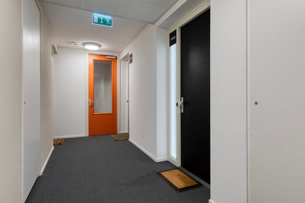 Kruisplein 1006, Rotterdam