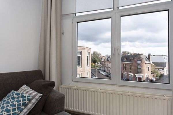 Douzastraat 33, Den Haag
