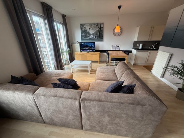 free-sector-houses for rent on Vrijheidslaan 6