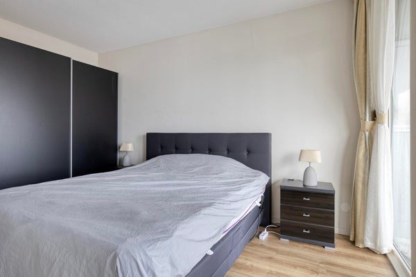 Kruisplein 1006, Rotterdam