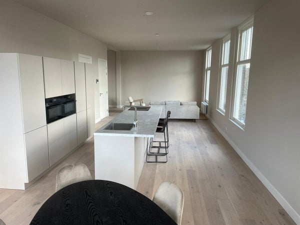 Oudedijk 198, Rotterdam