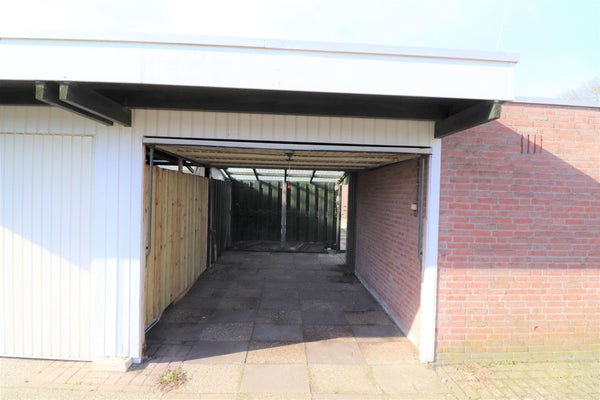 Rijnlaan 31, Helmond