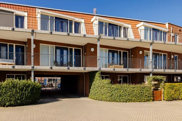 H. Reptonstraat 30, Velserbroek