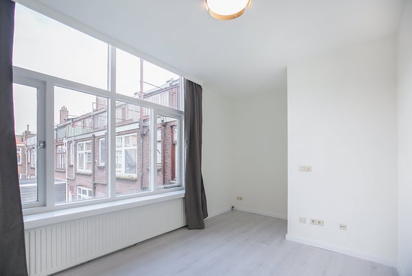 Hoogvlietstraat 54, Rotterdam