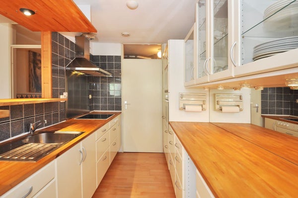 Waldeck Pyrmontkade 68, Den Haag