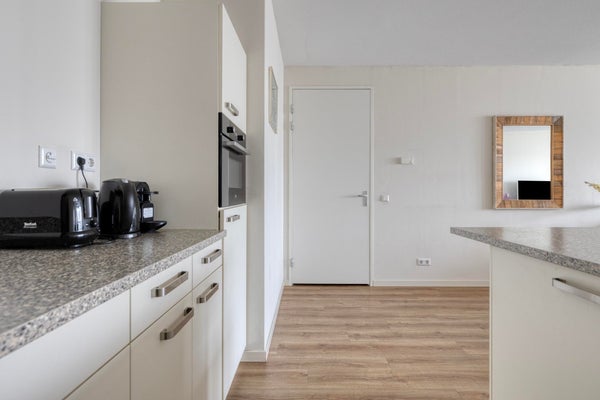 Kruisplein 1006, Rotterdam