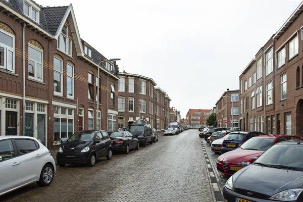 Douzastraat 33, Den Haag