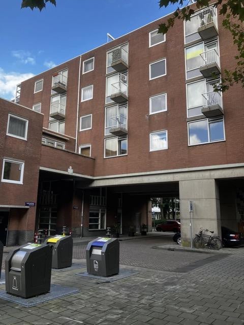 Rupelmonde , Amsterdam