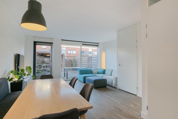 Graaf Floris 2, Huizen