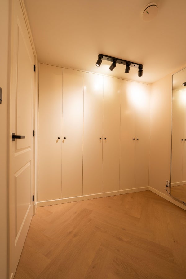 Ungerplein 8, Rotterdam