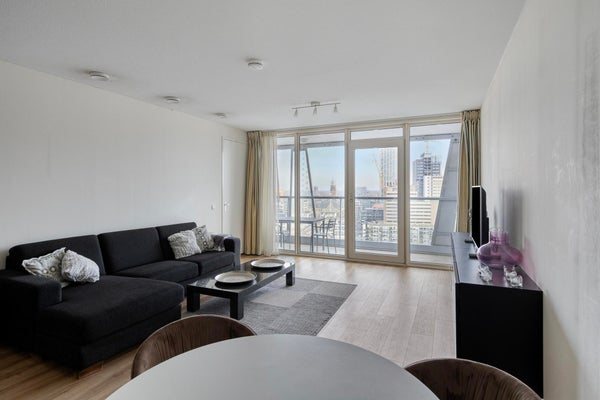 Kruisplein 1006, Rotterdam