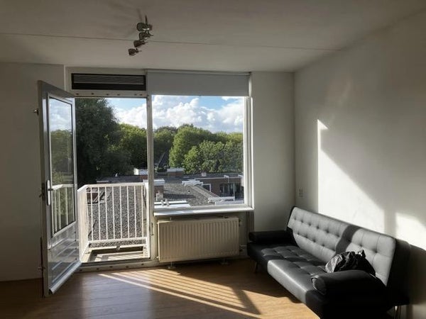 Rupelmonde , Amsterdam