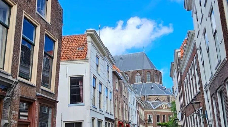 Nieuwsteeg 17, Leiden