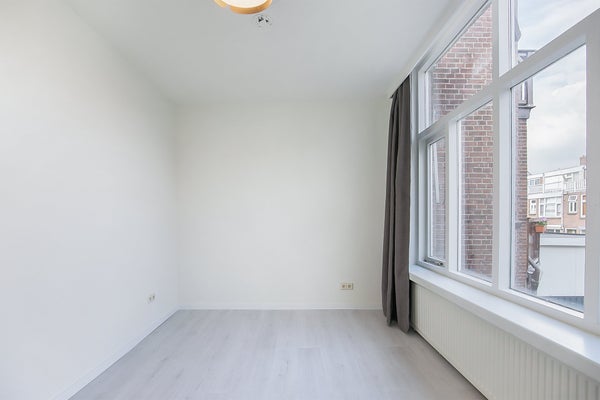 Hoogvlietstraat 54, Rotterdam