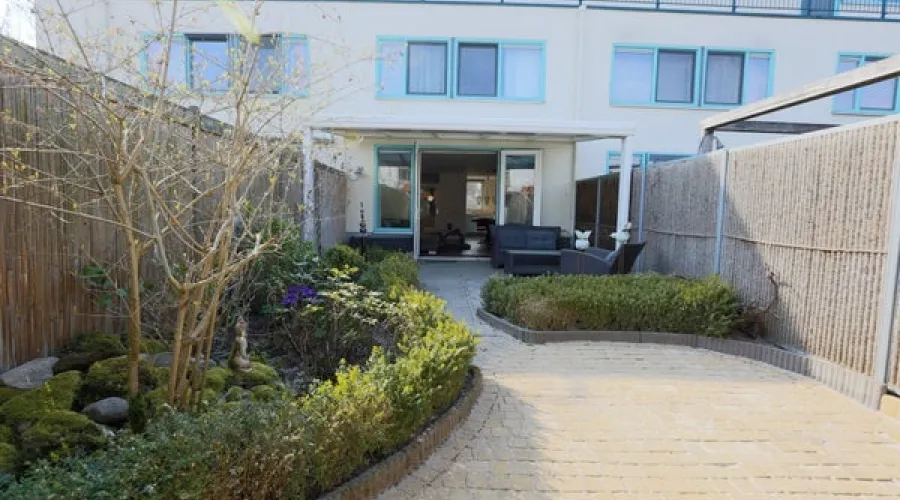 Aartsbisschop Romerostraat 483, Utrecht